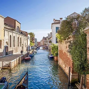 Ca Corte Nova Design With Canal View , Venice Italy