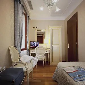 *** Ξενοδοχείο Ca' D'oro - Wenice Deep Culture Ιταλία