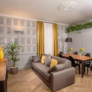  Apartment Borgo Pio Charme